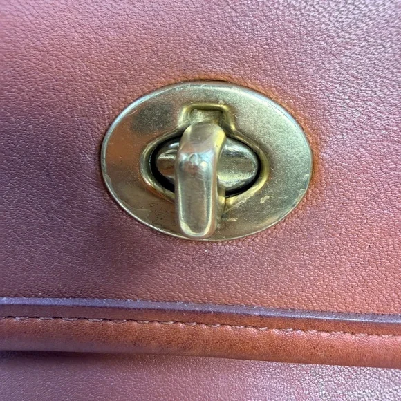 Coach Vintage Court Bag 9870 British Tan Original Hangtag Crossbody USA - Picture 8 of 16